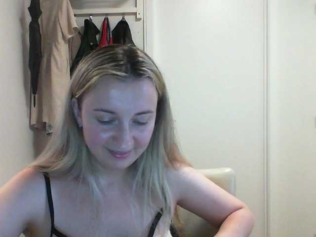 RuslanaFlower from BongaCams