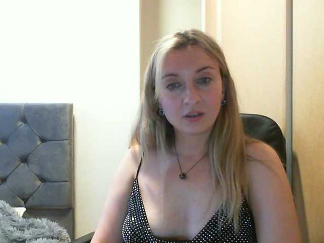 RuslanaFlower webcam bongacams model stream image