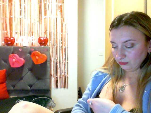 RuslanaFlower's BongaCams show and profile