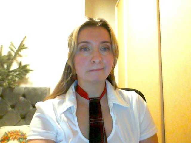 RuslanaFlower's BongaCams show and profile