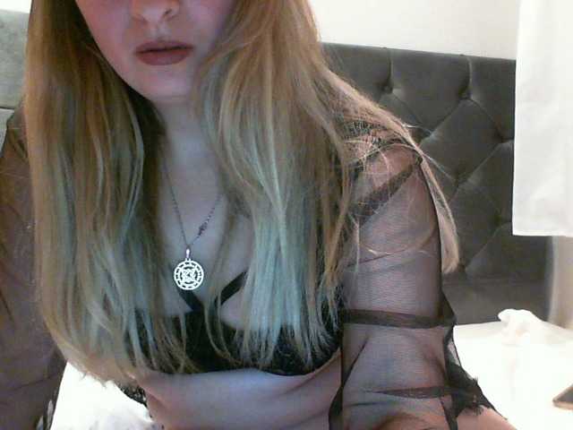 RuslanaFlower from BongaCams