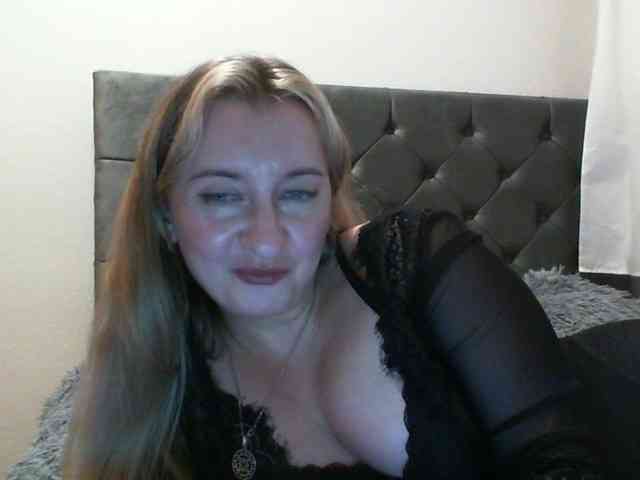 RuslanaFlower webcam