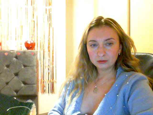 RuslanaFlower webcam