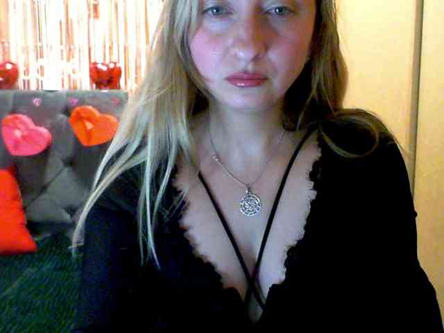 RuslanaFlower webcam