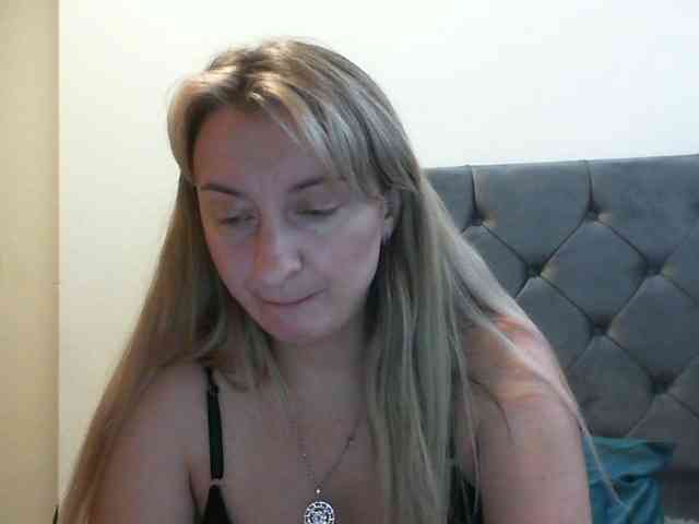 RuslanaFlower webcam