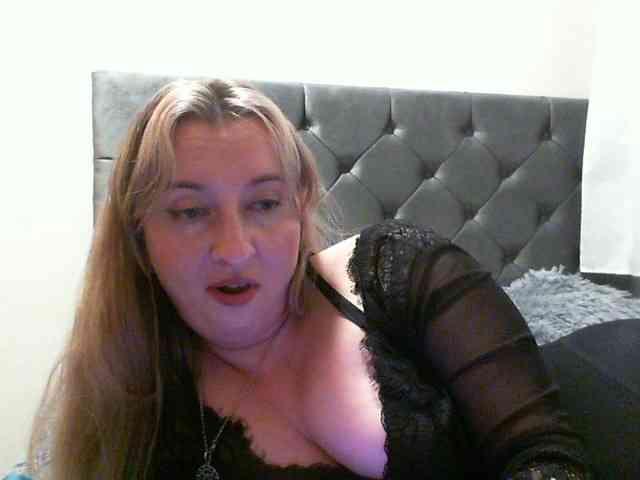 RuslanaFlower webcam