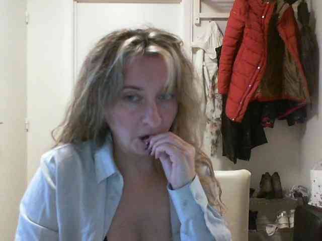 RuslanaFlower webcam