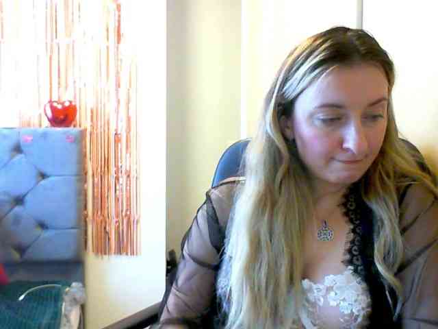 RuslanaFlower webcam