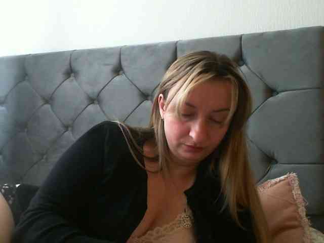 RuslanaFlower webcam