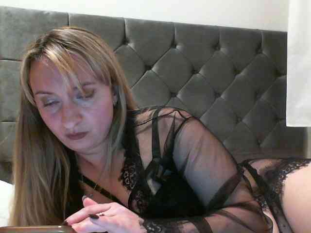 RuslanaFlower webcam