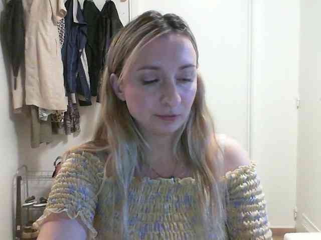 RuslanaFlower webcam