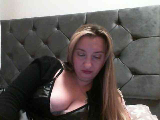 RuslanaFlower webcam