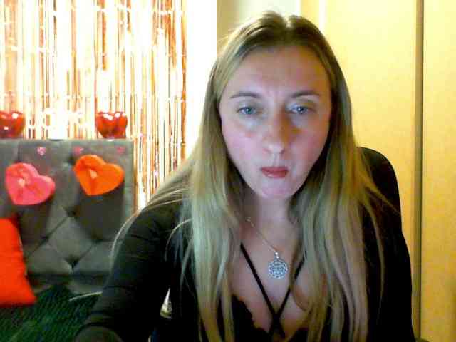 RuslanaFlower webcam