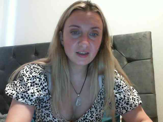 RuslanaFlower webcam