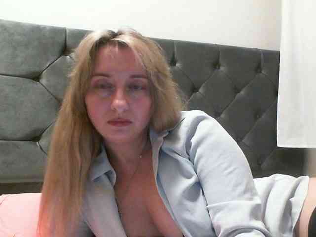 RuslanaFlower webcam