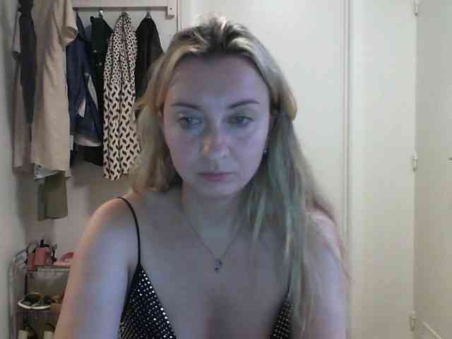RuslanaFlower webcam