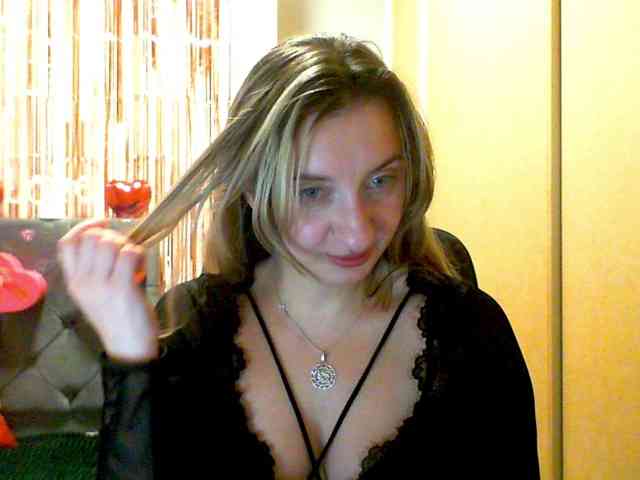 RuslanaFlower webcam