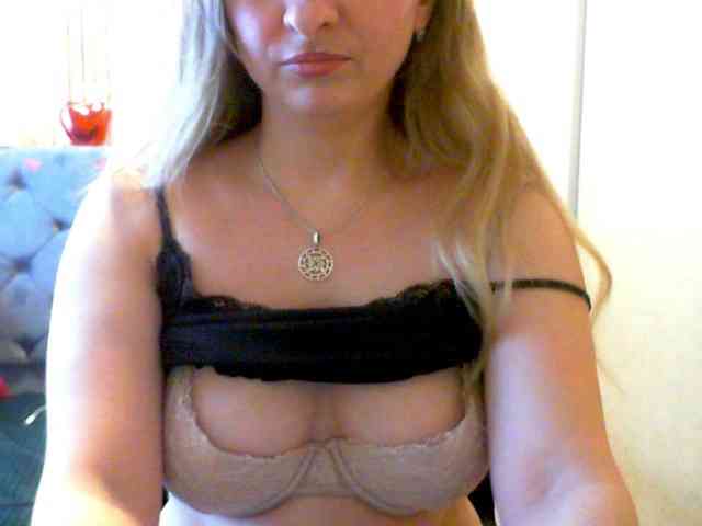 RuslanaFlower webcam