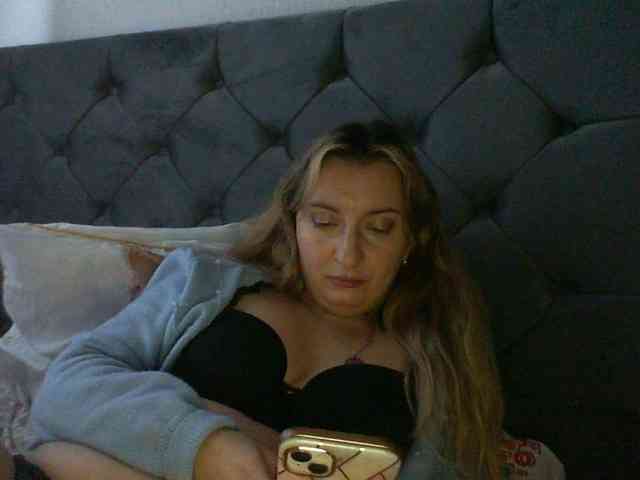 RuslanaFlower webcam