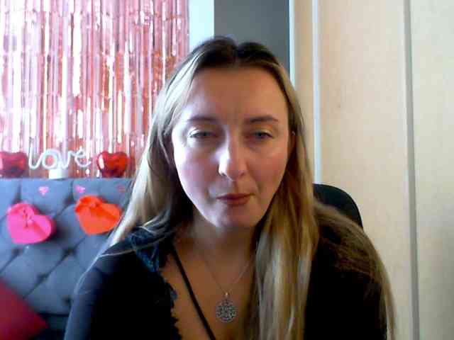 RuslanaFlower Live Webcam on BongaCams