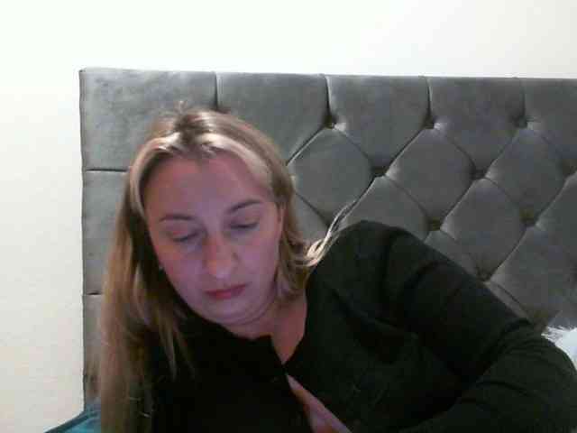 RuslanaFlower webcam