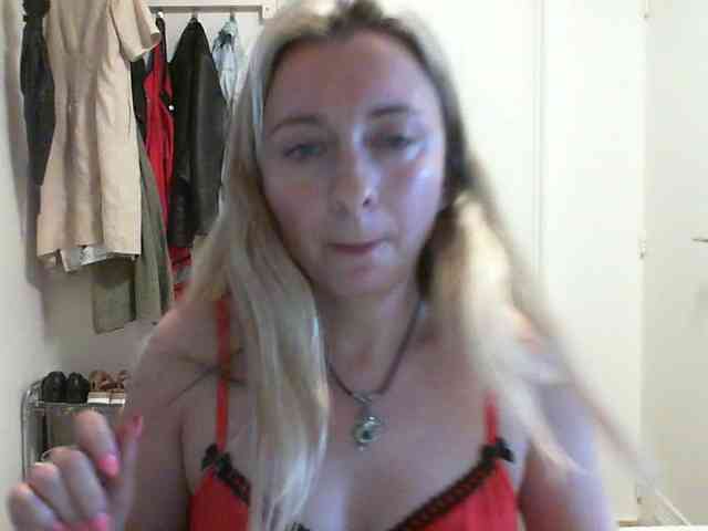 RuslanaFlower webcam