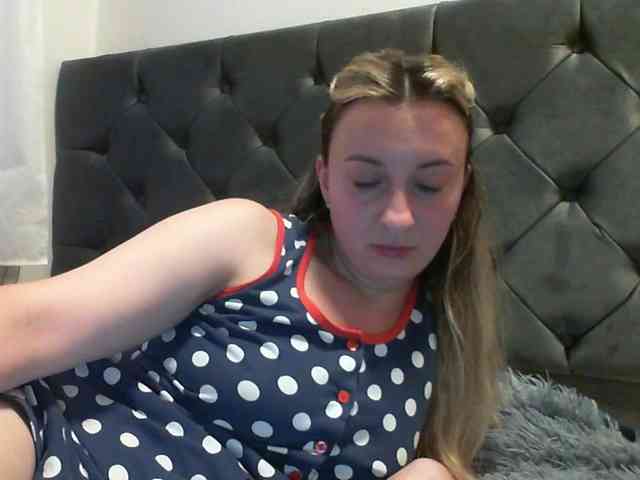 online cam RuslanaFlower