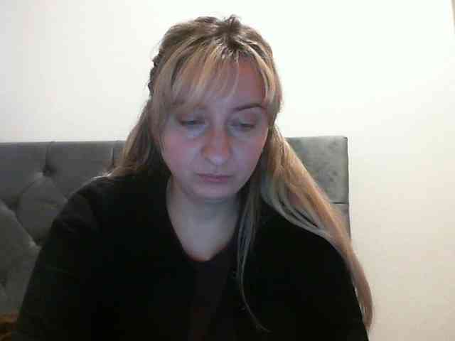 online cam2cam RuslanaFlower