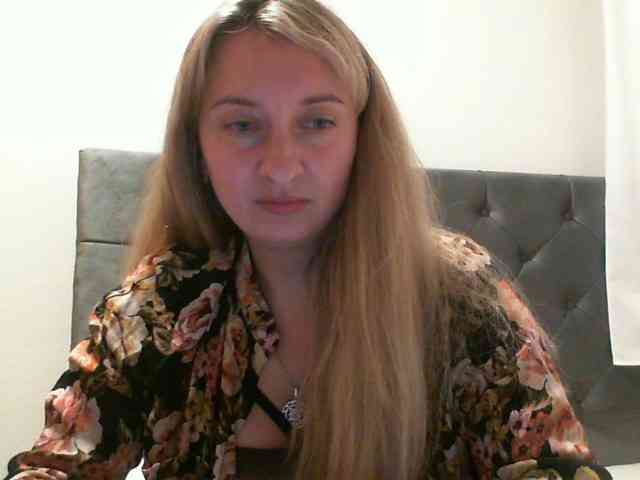 RuslanaFlower webcam