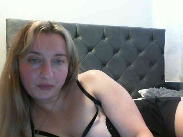 RuslanaFlower webcam