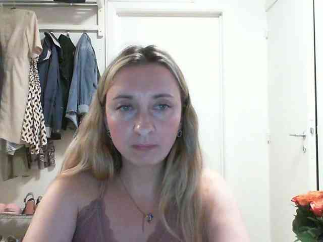 RuslanaFlower webcam