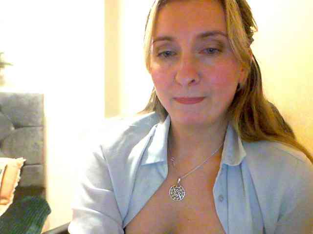 RuslanaFlower webcam