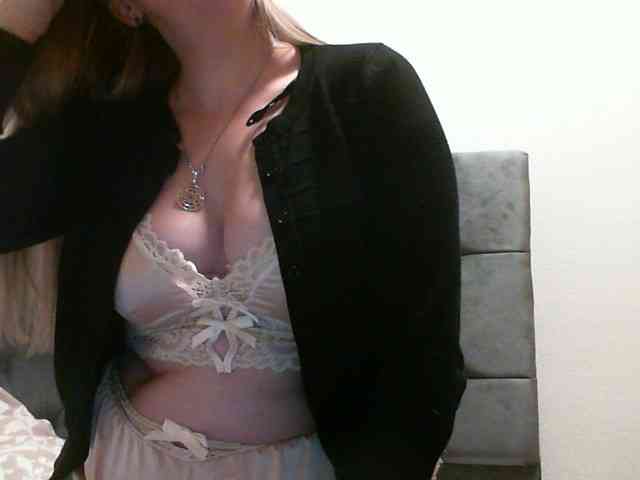 RuslanaFlower webcam