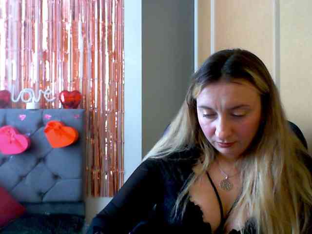 RuslanaFlower Live Webcam on BongaCams