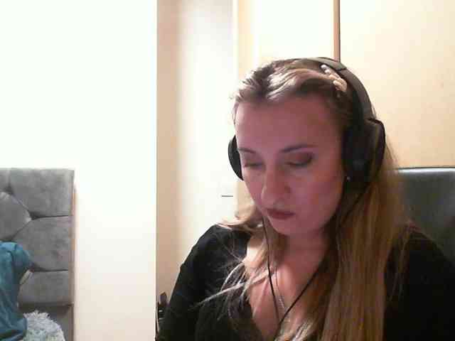 RuslanaFlower webcam