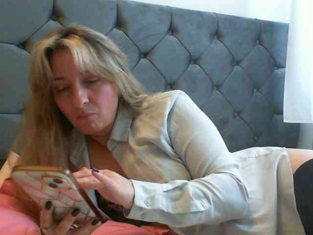 RuslanaFlower webcam