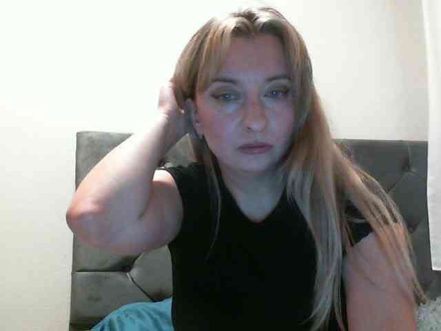RuslanaFlower webcam