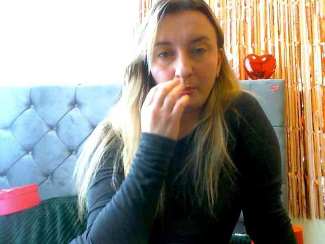 RuslanaFlower webcam