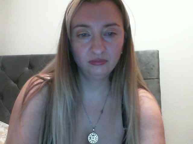 RuslanaFlower webcam