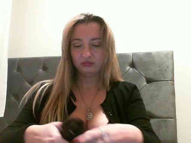 RuslanaFlower webcam