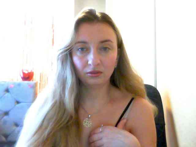 RuslanaFlower webcam