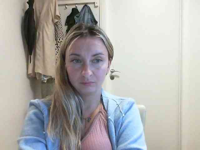 RuslanaFlower webcam