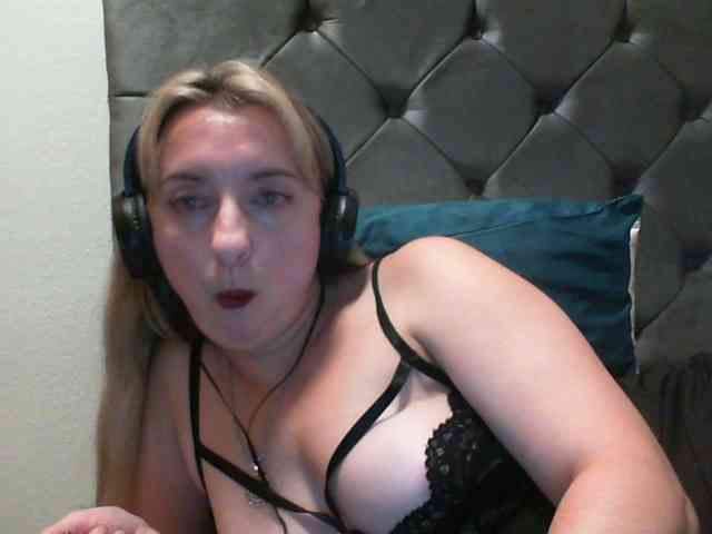 RuslanaFlower webcam