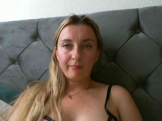 RuslanaFlower webcam