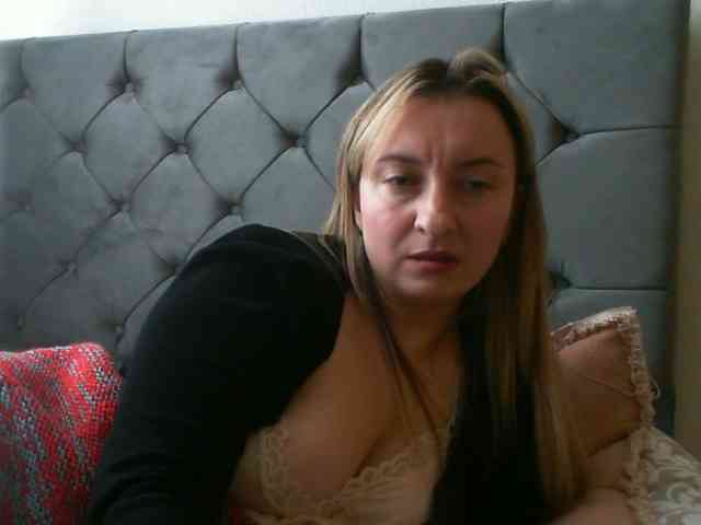 RuslanaFlower webcam