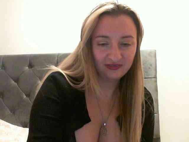 RuslanaFlower webcam