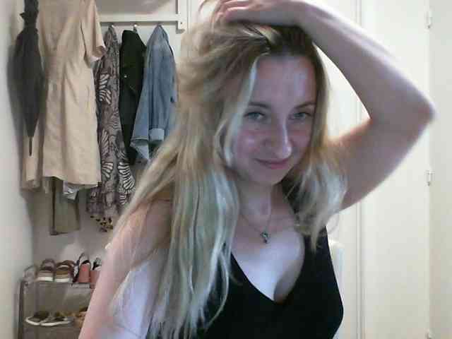 RuslanaFlower webcam