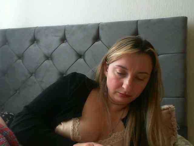 RuslanaFlower webcam