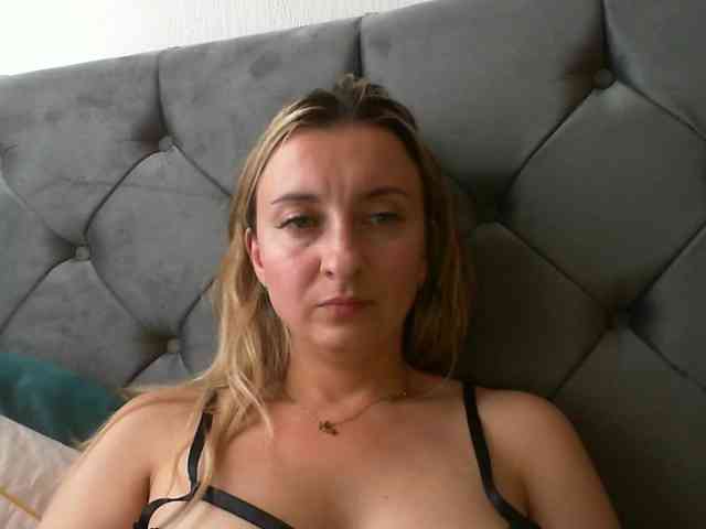 RuslanaFlower webcam