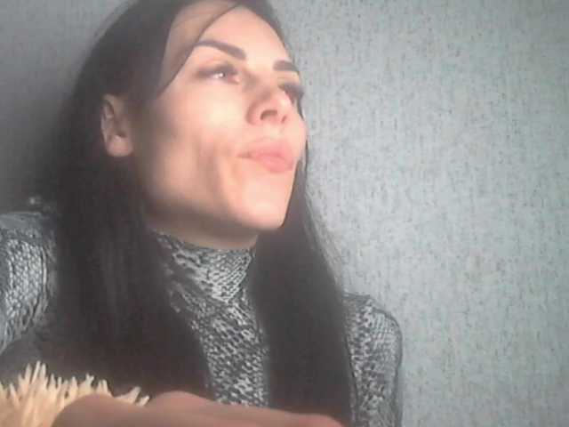 Gospozha-77's BongaCams show and profile